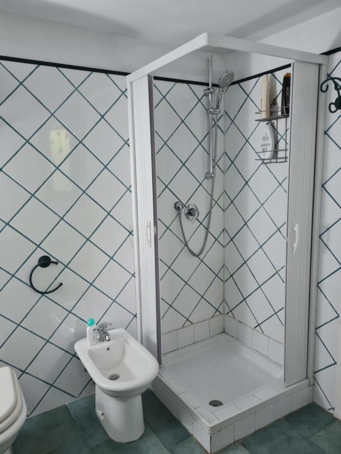 L'Antica Cantina Usini Luaran gambar