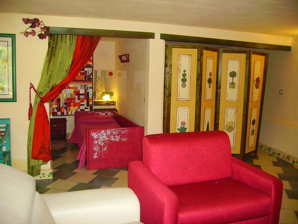 L'Antica Cantina Usini Luaran gambar